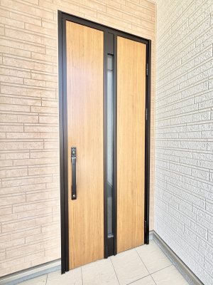 ���ց@��؂ȉƑ��A���q���o�}���錺�ցB