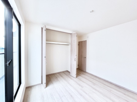 ���̑����ρ@�o���R�j�[���J�������v���X���Ă����m��  