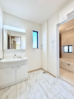 ̑@LXƂƂ̂郉h[Xy[XB  