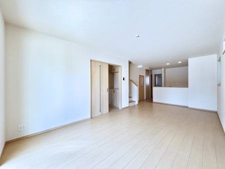 rO@͋Ĉkcj͉Ƒ݂Ȃ̉K  