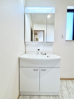 ʑEʏ@傫₷OʋŐʑ́AgȂ݃`FbN┧̂ɂ߂łB 