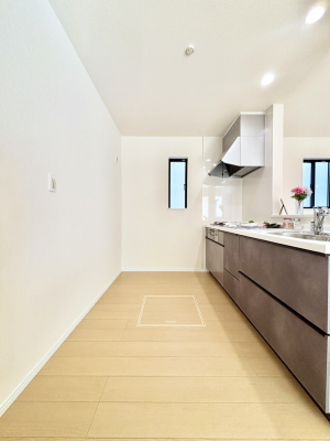 Lb`@u₩ȕʂ蔲Lb`B̂Ŗ邭Cɂ𗧂܂B