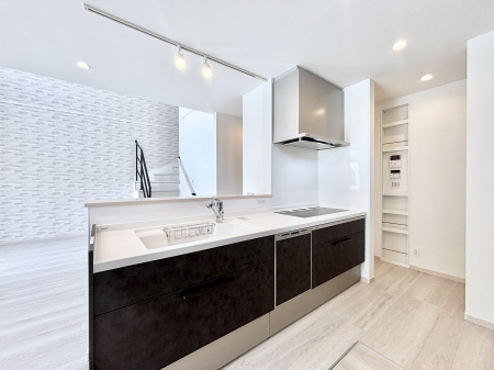 Lb`@Ƃ肠Lb`ł͂ƑƊył܂B  