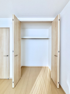 [@m̃N[[bgBŝŌ̈ߗނ܂܂B