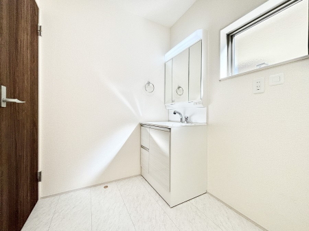 ���̑��@���邢���ʏ��͖����̐g�x�x���y�����ł����Ⴂ�����ł��B    