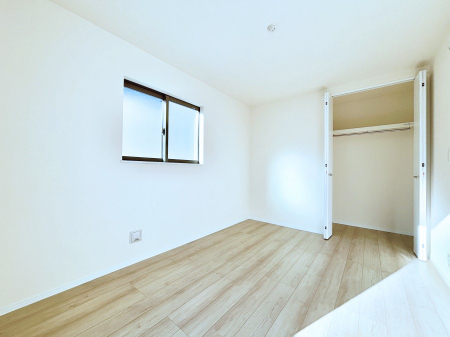 �q�������@�q�������ɂ��������߂Ȏ��[�X�y�[�X�����Ղ�̋���