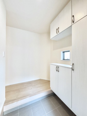 ���ց@���邢���ւ͂��q�l�����o�}������̂ɂ҂�����ł��I 