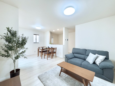 ���̑����ρ@�Ƒ������R�ƏW�܂�e���̃X�y�[�X�ɂȂ肻��