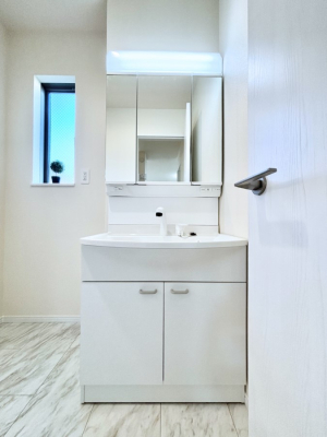 ���ʑ�E���ʏ��@�傫�����₷���O�ʋ��Ő�����������ʑ�́A�g�����Ȃ݃`�F�b�N�┧�̂������ɂ������߂ł��B 