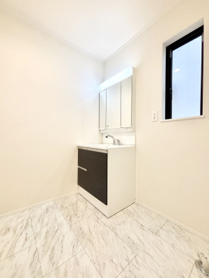 ���ʑ�E���ʏ��@���邢���ʏ��͖����̐g�x�x���y�����ł����Ⴂ�����ł��B