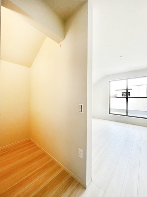 ̑@EH[NCN[[bg̊pŐԃXbL