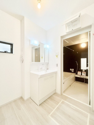 ̑@Lb`Ƃ̓lW݌vŖZԂ̉ƎNN