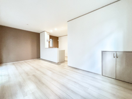 rO@ANZgNXԂɍʂ炵Ă܂  