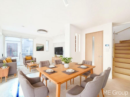 ���r���O�@���Ƒ��̓��₩�Șb�����ŕ�܂�閾�邢���r���O  ���Ƌ��CG�ł�