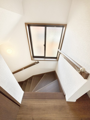 ̑@Ki͎肷tȂ̂ŏȂq܂₲̕Sł  