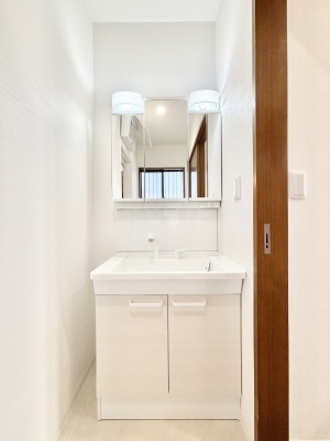 ʑEʏ@[͂Ƌ@\ɗDꂽʉϑ@