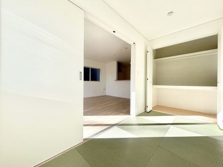 ̑ρ@_炩̋Ԃ́Aql̗Vя◈q̂ĂȂ̏ꏊƂďd󂵂܂B 