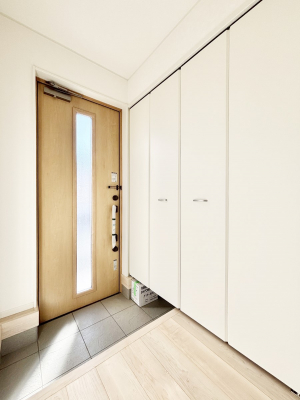 ց@KXXbg̓փhAɌ͂Ă܂