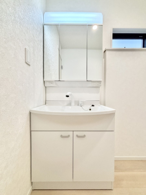 ʑEʏ@傫₷OʋŐʑ́AgȂ݃`FbN┧̂ɂ߂łB 