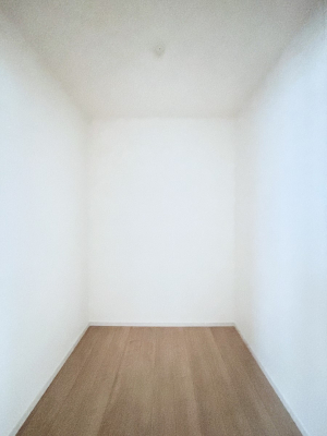 ���̑��@���r���O�̃E�H�[�N�C���N���[�[�b�g�̓t�@�~���[�N���[�[�b�g�Ƃ��ė��p�ł�����