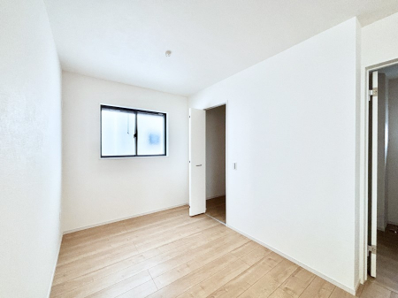 ���̑����ρ@�L�b�`�����̃X�y�[�X�̓L�b�Y�R�[�i�[��Ǝ��X�y�[�X�Ƃ��Ă����g�����������܂��B�v�h�b���ݒu�I