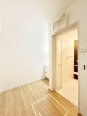 ̑@Lb`Ƃ̓lW݌vŖZԂ̉ƎNN