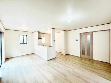 rO@Ƒ̓₩Șbŕ܂閾邢rO