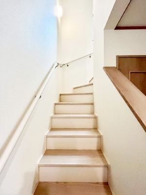 ̑@Ki͎肷tȂ̂ŏȂq܂₲̕Sł