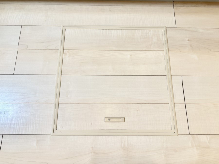 ̑ρ@[tIpiEpi̎[ɂ劈B