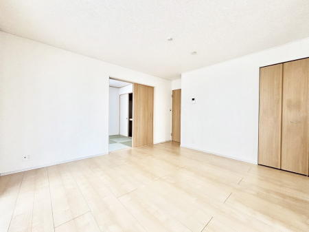 ̑ρ@אڂ̘aJ΂ɍLXԂ  