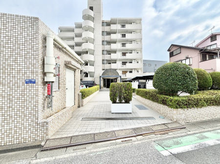 GgX@O YȃGgX́AZ҂D}Ă܂