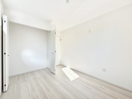 �q�������@�q�������ɂ��������߂Ȏ��[�X�y�[�X�����Ղ�̋���