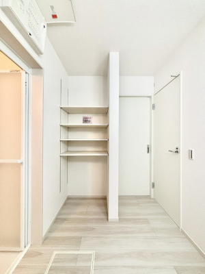 ���̑��@�L�X�Ƃ�Ƃ�̂��郉���h���[�X�y�[�X�B  