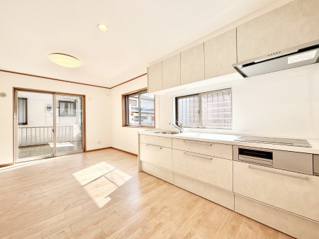 rO@R荞܂AƑc̏ꏊ𖾂邭o