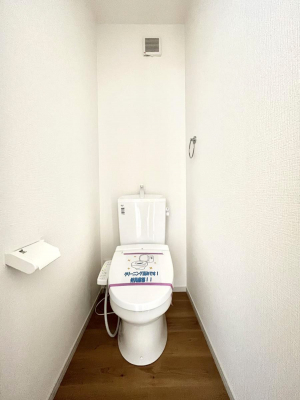 gC@gC1K2KꂼɔzuĂĂƂĂ֗łB 