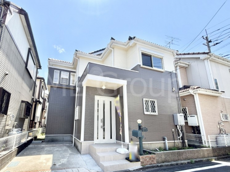 ���n�O�ώʐ^�@�������ꂽ�O�ρA�㎿�ȏZ��Ԃ��L���鎺���͉i�����S���ĉ߂�����Z���ł��B 