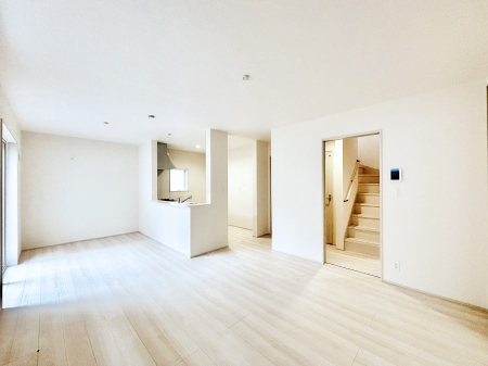 rO@16̂kcj͉Ƒ݂Ȃ̉KԁIƑ̂Ȃ厖ȃXy[XłB 