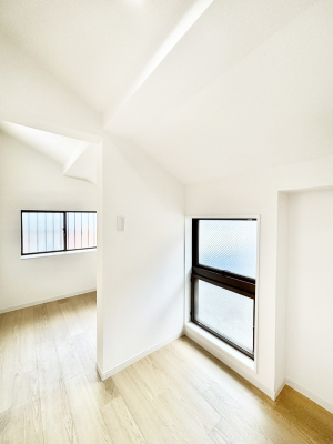 [@eʂ̎[͂I^pg[ŃLb`XbLI