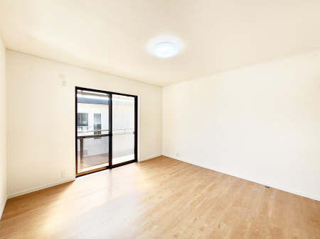 ���̑����ρ@2�ʍ̌����m�ۂ������邢��ԁB�Ƒ��݂�Ȃ����K�ȕ�炵����������݌v�ł��B