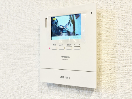 ̑ρ@TVj^[tC^[tHtĂăZLeB[  