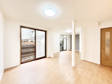 rO@傫ȑ炽Ղ̗zƕ郊rO