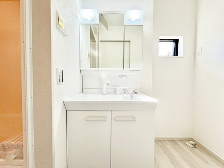 ʑEʏ@Oʋ̗ɁAϕiqpiȂǂ[\Bʑƕۂ܂I