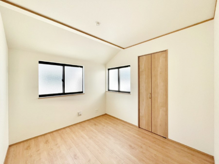 ���̑����ρ@2�ʍ̌����m�ۂ������邢��ԁB�Ƒ��݂�Ȃ����K�ȕ�炵����������݌v�ł��B�@