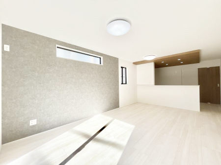 rO@Ƒ̓₩Șbŕ܂閾邢rO