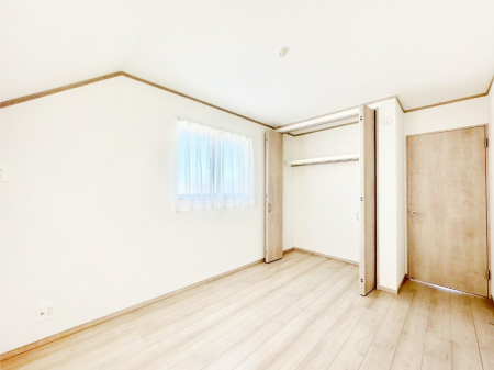 q@q܂̂ƂĂIߗނ̐ڂɕ֗ȃN[[bgt̗mB