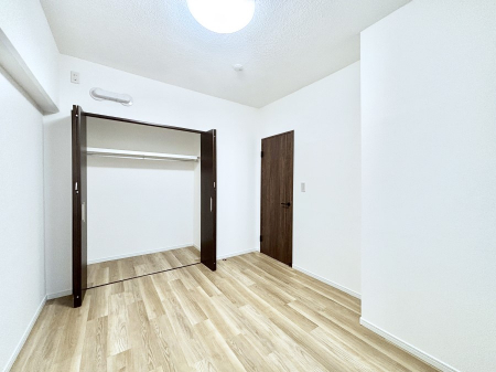 q@ߗނ̐ڂɕ֗ȃN[[bgt̗m͂q܂̂ɂ҂B