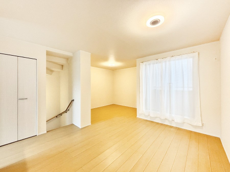 rO@Ƒc̎ԂȂ났̃rO_CjOB   