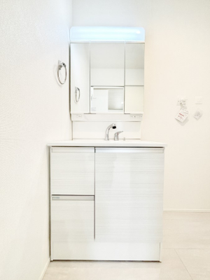 ���ʑ�E���ʏ��@�傫�����₷���O�ʋ��Ő�����������ʑ�́A�g�����Ȃ݃`�F�b�N�┧�̂������ɂ������߂ł��B 