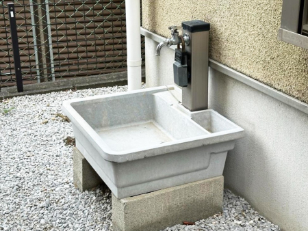 ̑ρ@ÔŐԂ₨ql̃v[Vтɏd󂵂܂