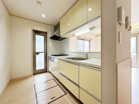 Lb`@JE^[zɂbȂ疈̂Ɗy